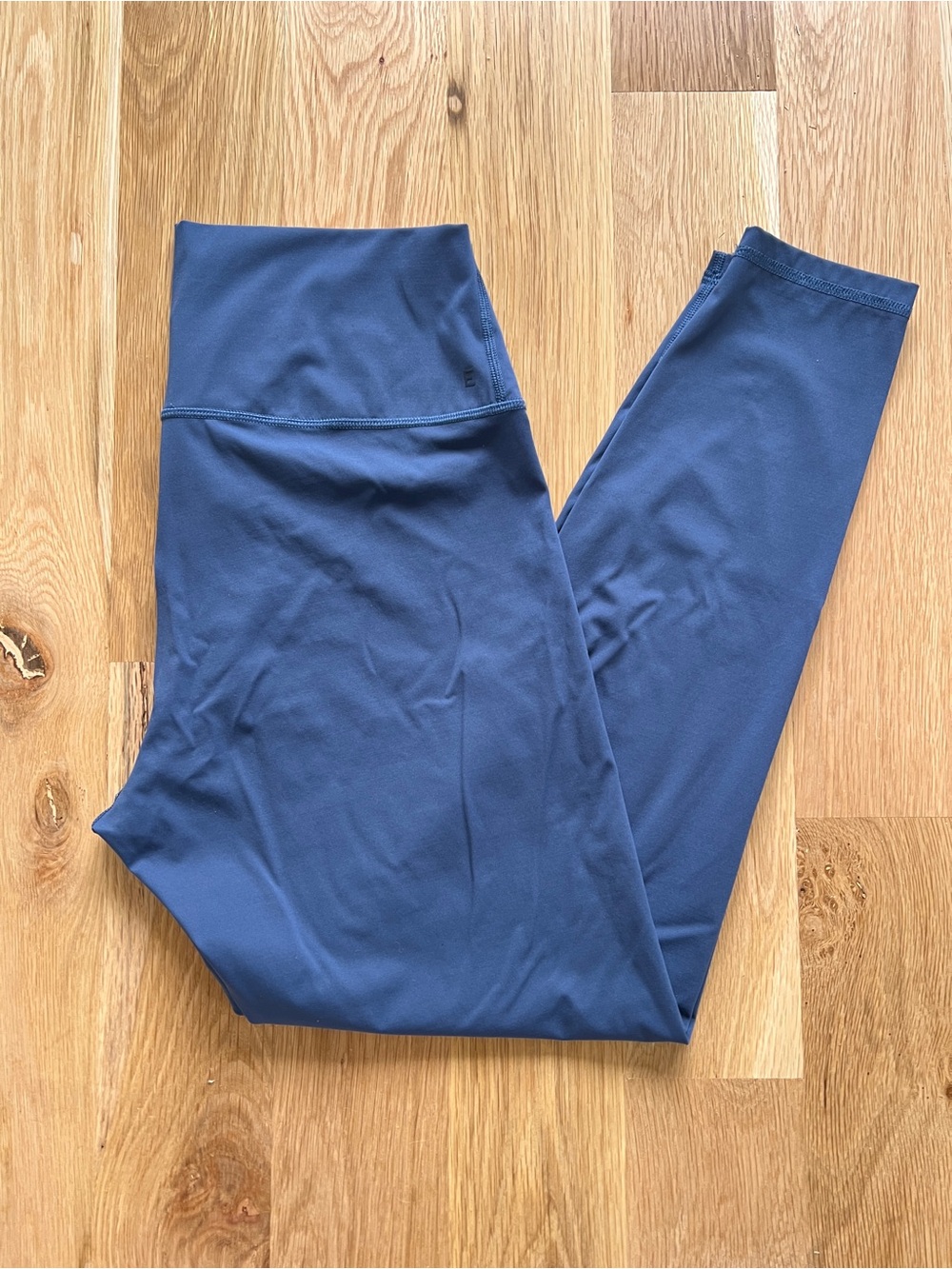 Everlane Preform Blue Leggings - Size XL